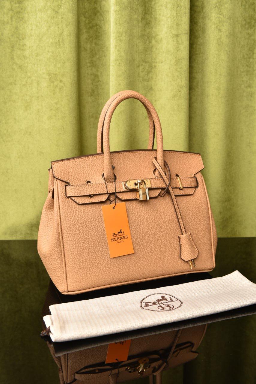 Hermès Birkin 30 – Zarafetin Simgesi