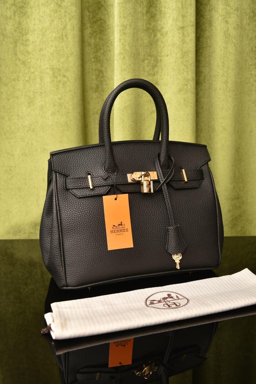 Hermès Birkin 30 – Zarafetin Simgesi