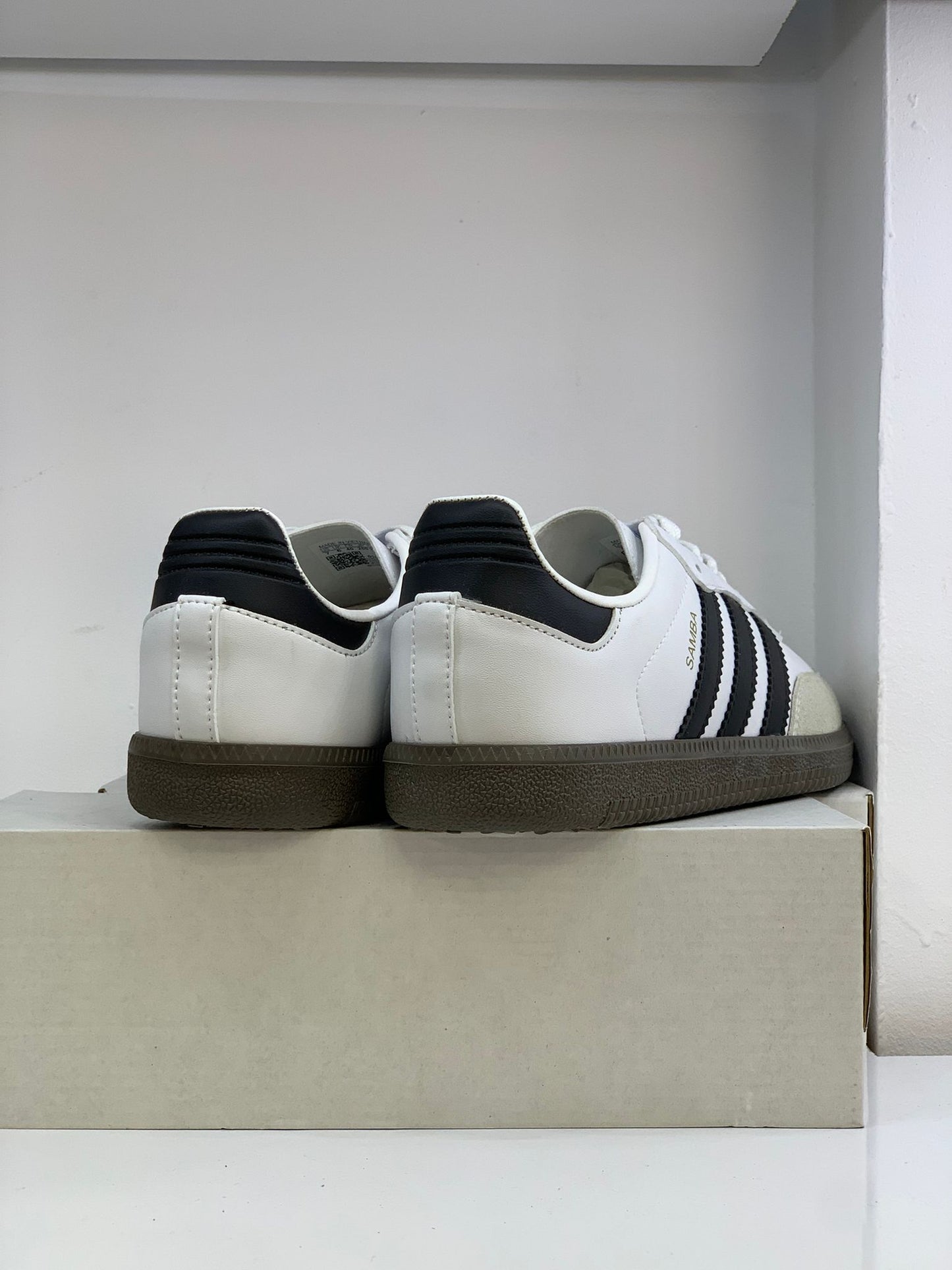 Adidas Samba Kadın Sneakers – Krem & Siyah