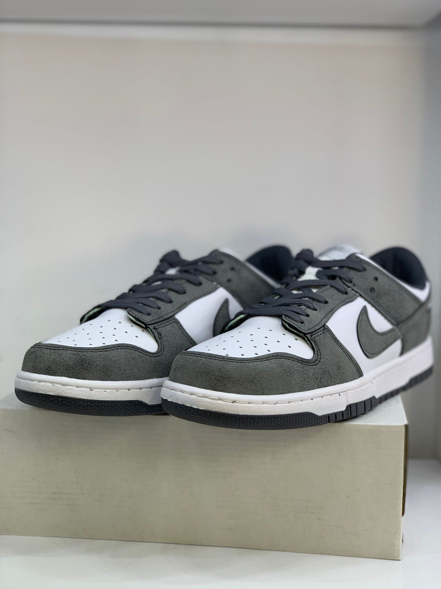 Ürün Başlığı: Nike Air Jordan 1 Low – Gri