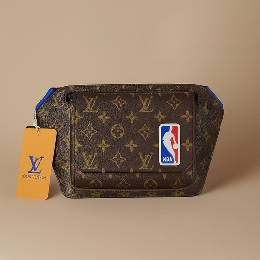 Louis Vuitton NBA Koleksiyon Erkek Bel Çantası – Sınırlı Seri Stili