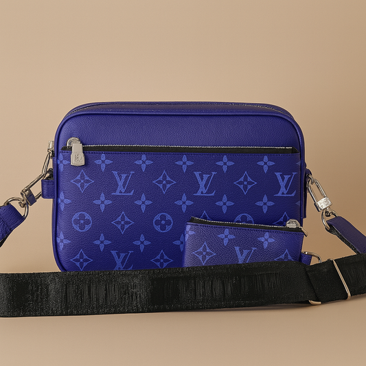 Louis Vuitton Monogram Postacı Çantası
