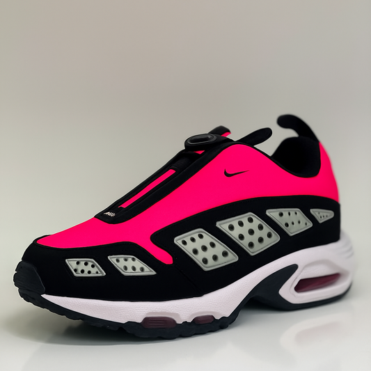 Nike Air Max SNDR – Neon Enerjisiyle Öne Çık