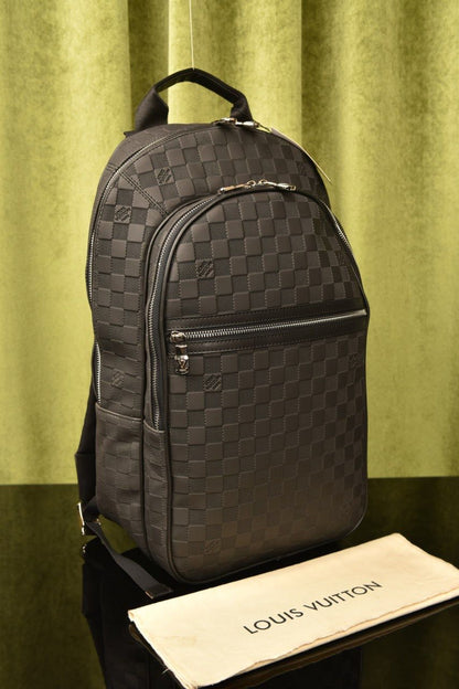 Louis Vuitton - Michael Backpack Damier Canvas