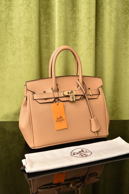 Hermès Birkin 30 – Zarafetin Simgesi