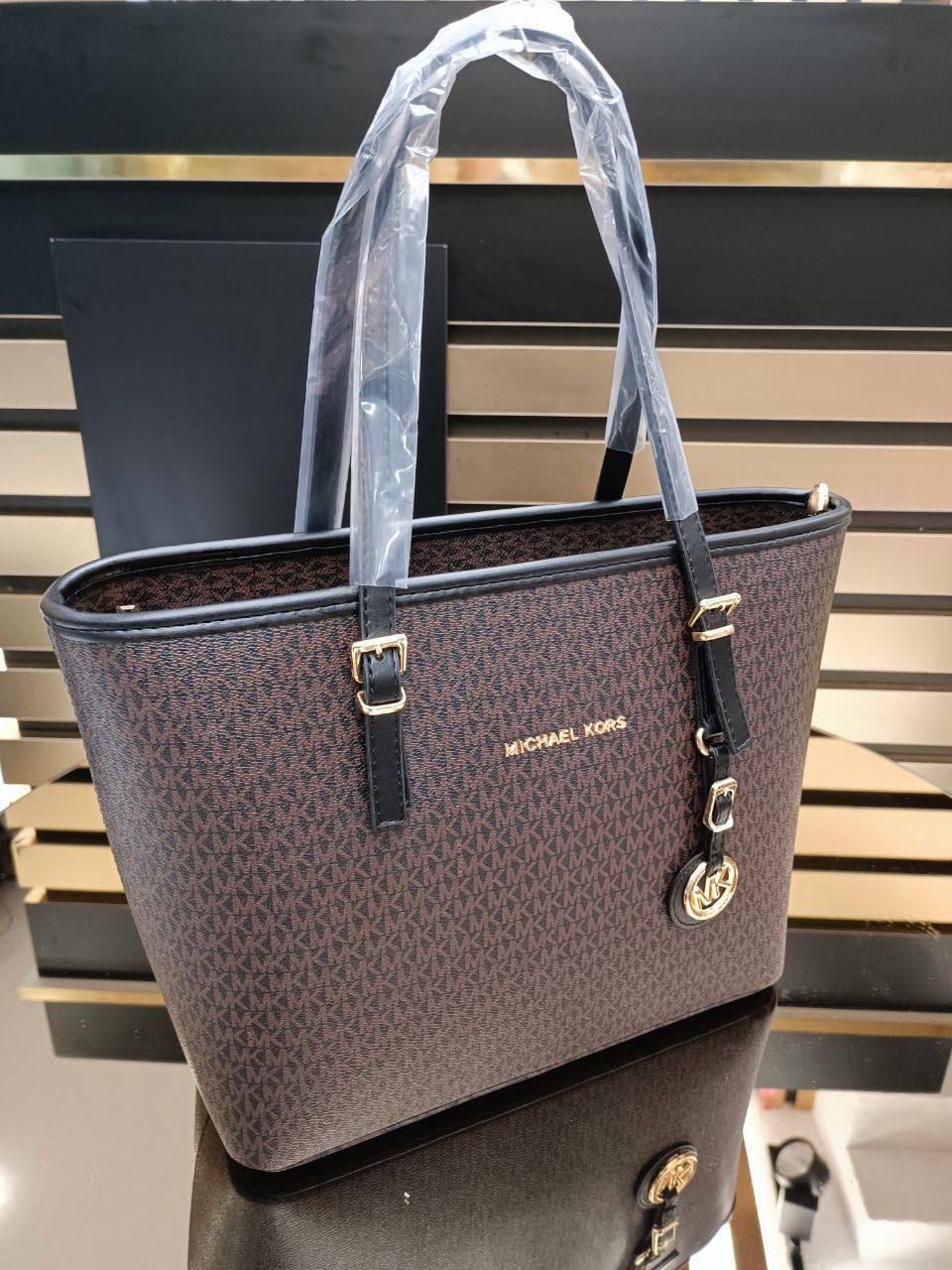 Michael Kors - Jet Set Tote Bag