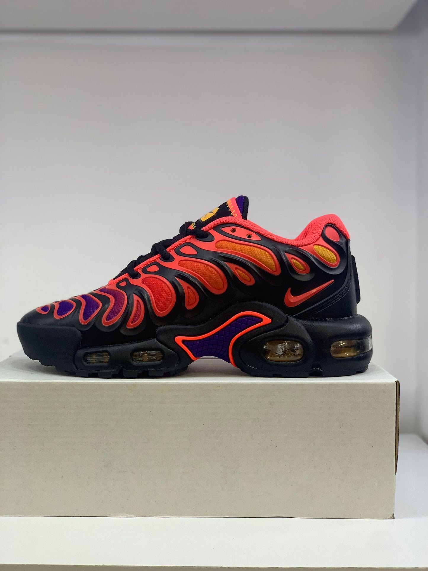 Nike Air Max Plus "Sunset Gradient"