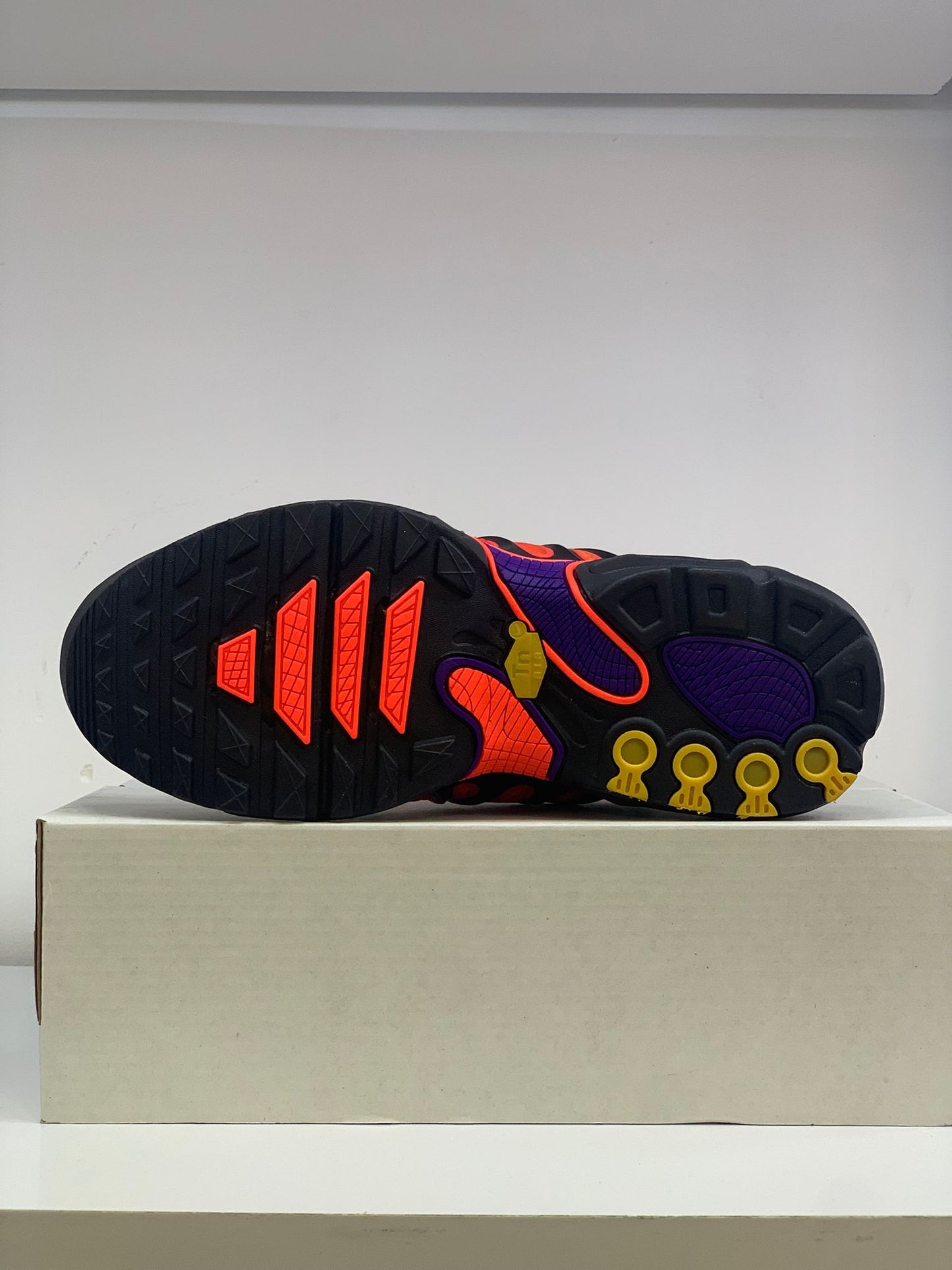 Nike Air Max Plus "Sunset Gradient"