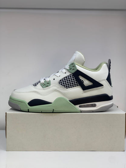 Nike Air Jordan 4 Retro “Seafoam” – İkonik Tarz, Ferah Renk Paletiyle Yeniden Doğuyor