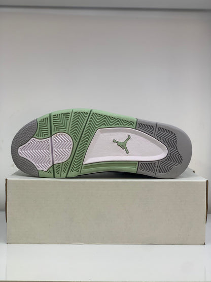 Nike Air Jordan 4 Retro “Seafoam” – İkonik Tarz, Ferah Renk Paletiyle Yeniden Doğuyor