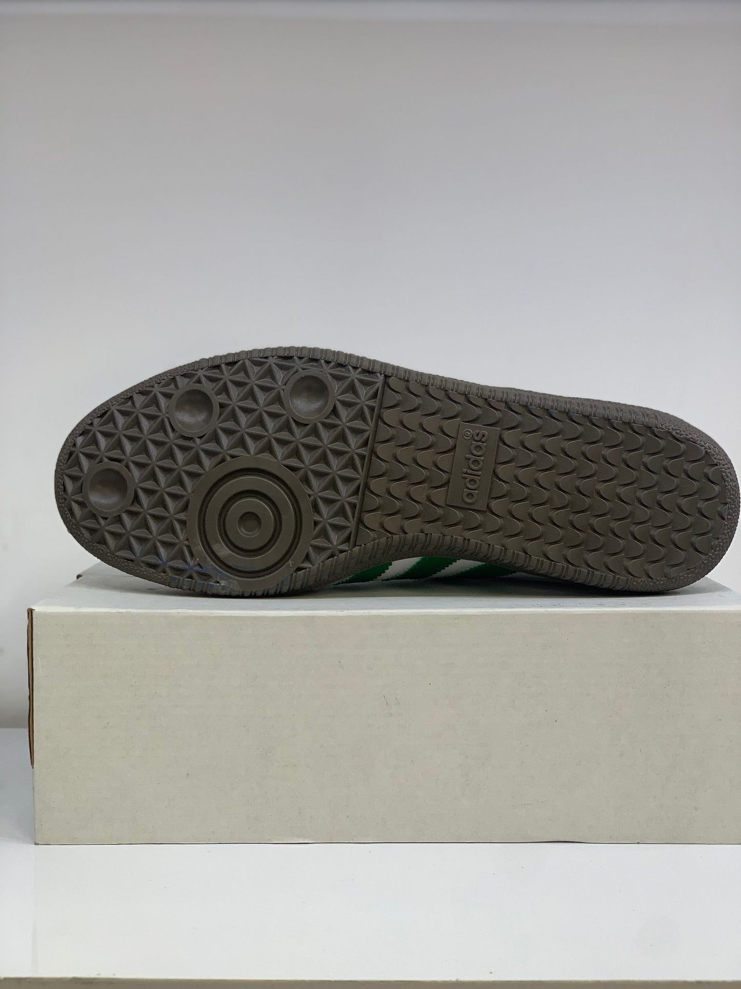 Adidas Samba Erkek Sneaker – Yeşil Çizgili Klasik Tasarım