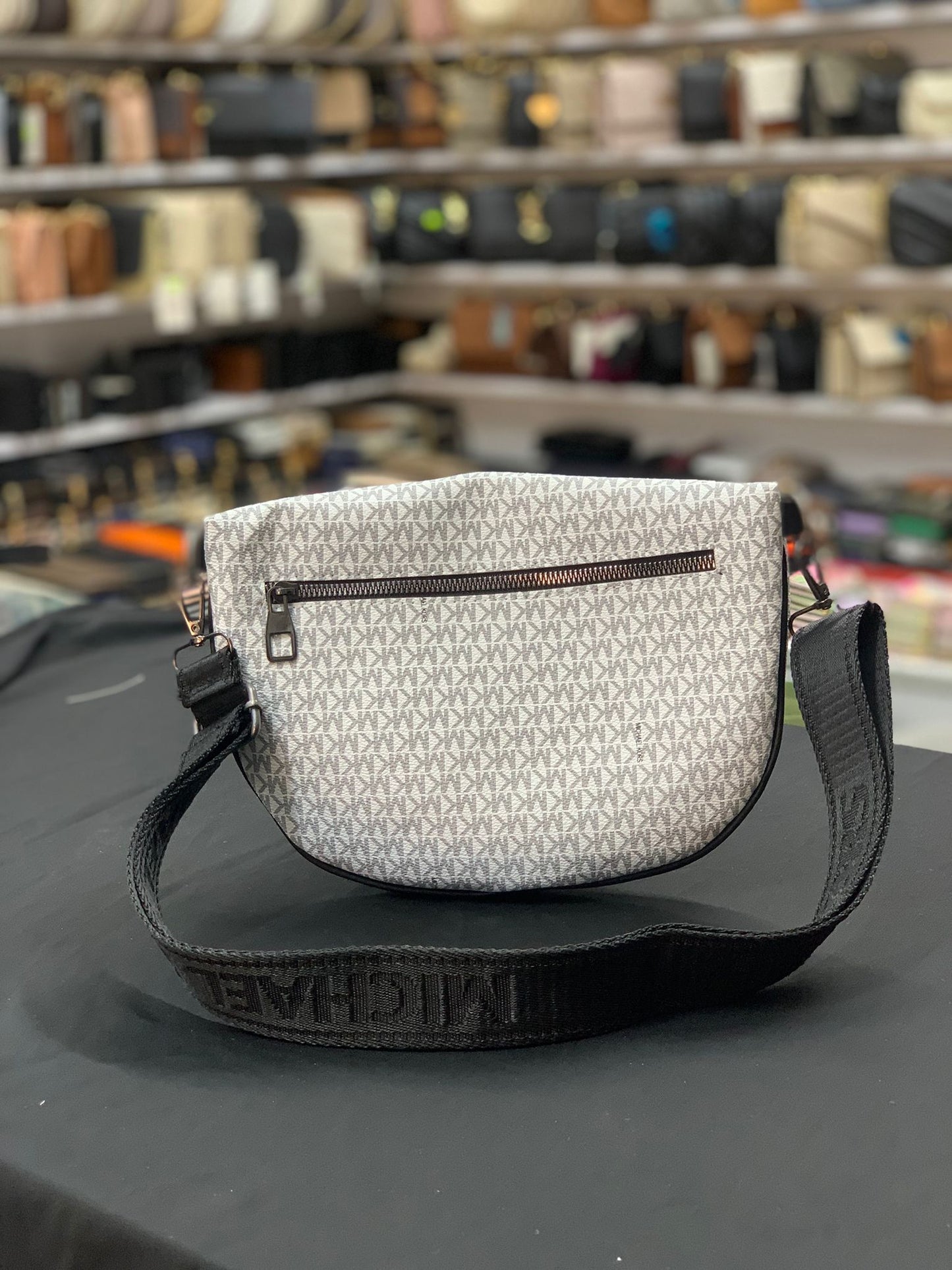 Michael Kors Logo Desenli Kadın Bel Çantası