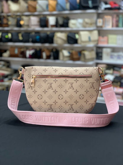 Louis Vuitton Pudra Monogram Bel Çantası