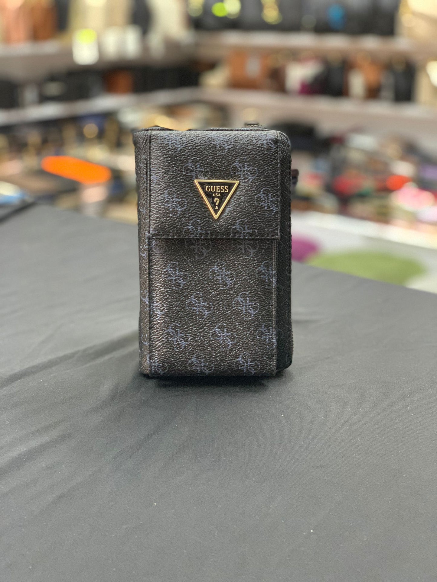 GUESS Logolu Kadın Telefon Çantası