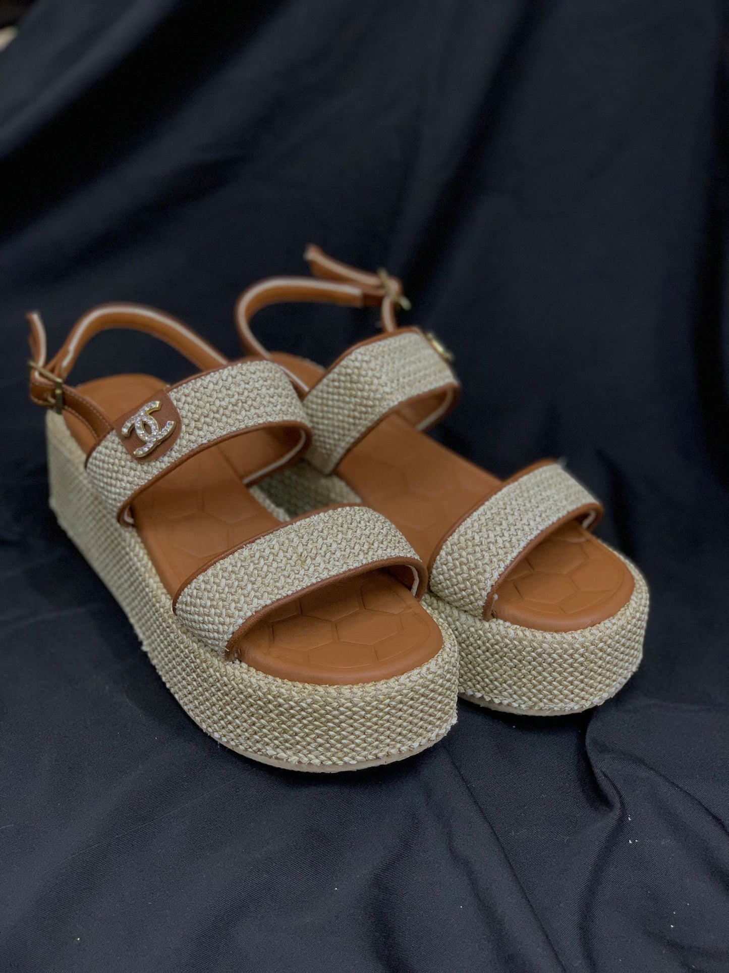 Chanel Hasır Taban Bej Sandalet