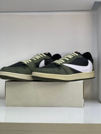 Yeşil DetaylıNike Travis Scott Sneaker