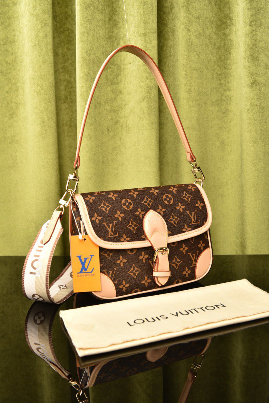 Louis Vuitton - Diane Monogram Mix Kol Çantası