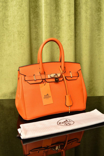 Hermès Birkin 30 – Zarafetin Simgesi