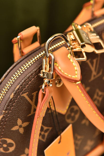 Alma BB - Monogram Klasiği