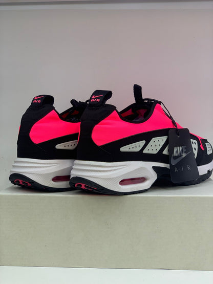 Nike Air Max SNDR – Neon Enerjisiyle Öne Çık