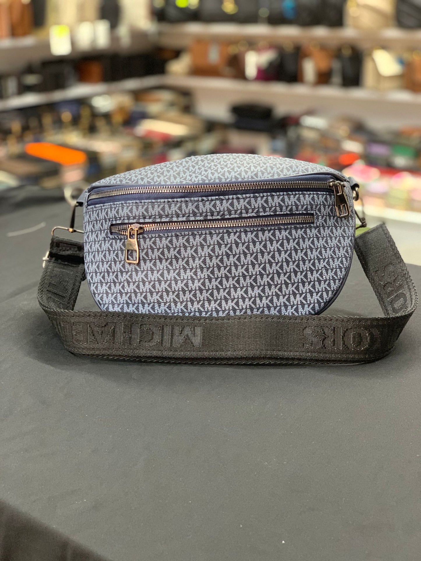 Michael Kors MK Logolu Kadın Bel Çantası
